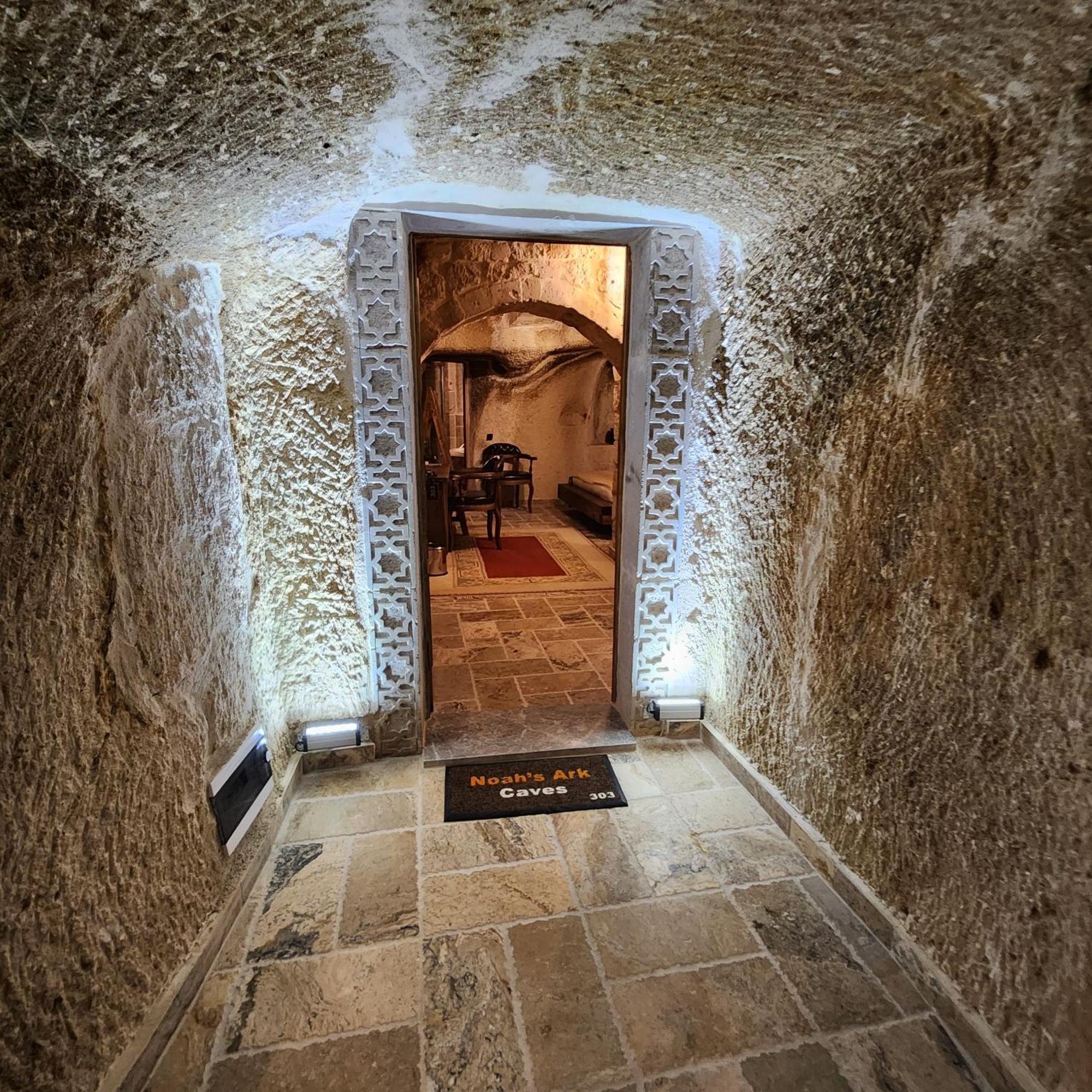 Noah'S Ark Cave Hotel Гьореме Екстериор снимка