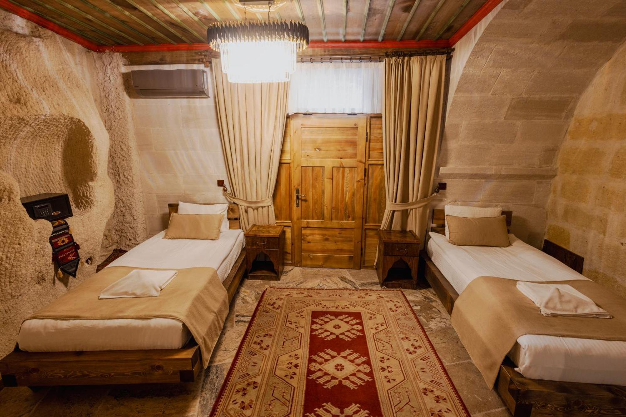 Noah'S Ark Cave Hotel Гьореме Екстериор снимка